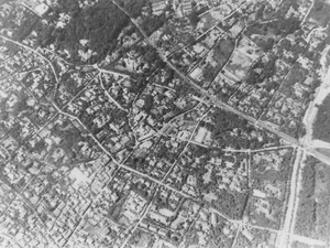 右端住吉川上流、鉄道阪急